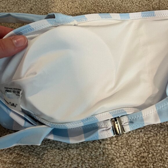 👙 Blue & White Bikini Set! - Picture 9 of 10